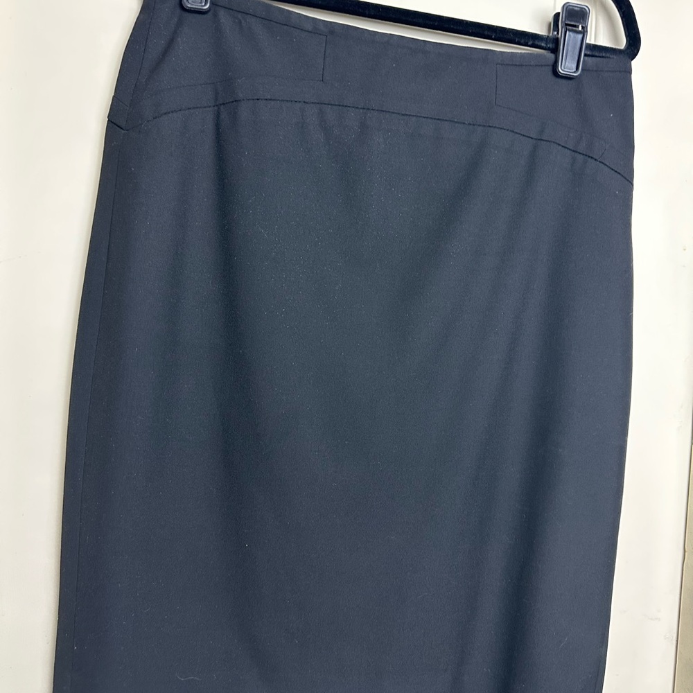 The Limited Elegant Black Pencil Skirt
